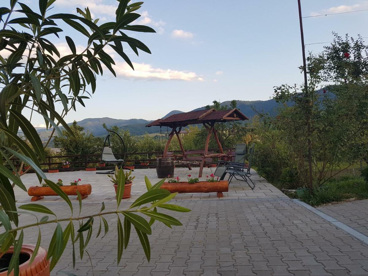 Hotel Heaven Sălişte Exterior foto